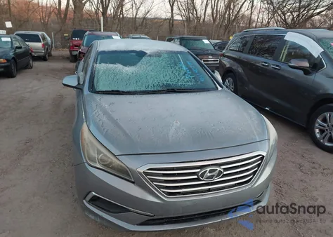 2016 Hyundai Sonata Se из США, поврежденный, VIN 5NPE24AFXGH267461